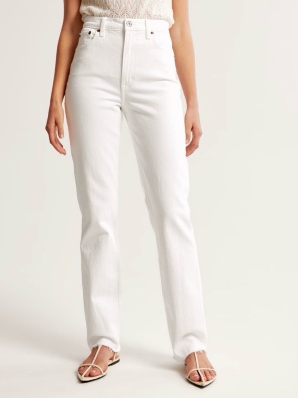 Abercrombie Ultra High Rise 90s Slim Straight Jeans